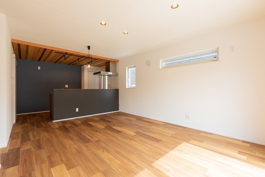 ヴィンテージスタイルのカフェ風キッチンがお洒落