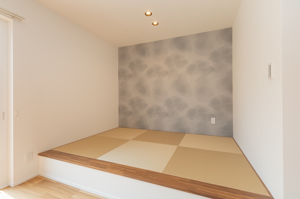 落ち着いた配色のタタミコーナー